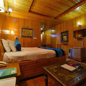 Woodstock Suite Mountain Jungle View